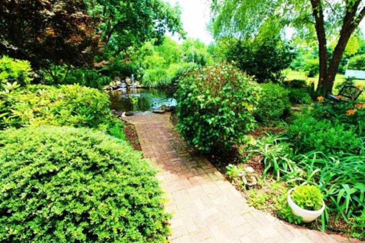 Winridge Manor Bed And Breakfast Madison Heights Esterno foto